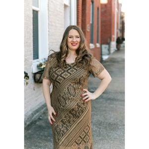 💥BLACK FRIDAY BOGO FREE EVERYTHING💥 M/L 80s Gold Lace and Fringe Dress